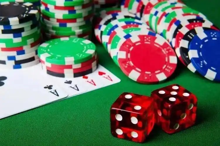 game 2013 Live Dealer Tables aap ke Haath mein